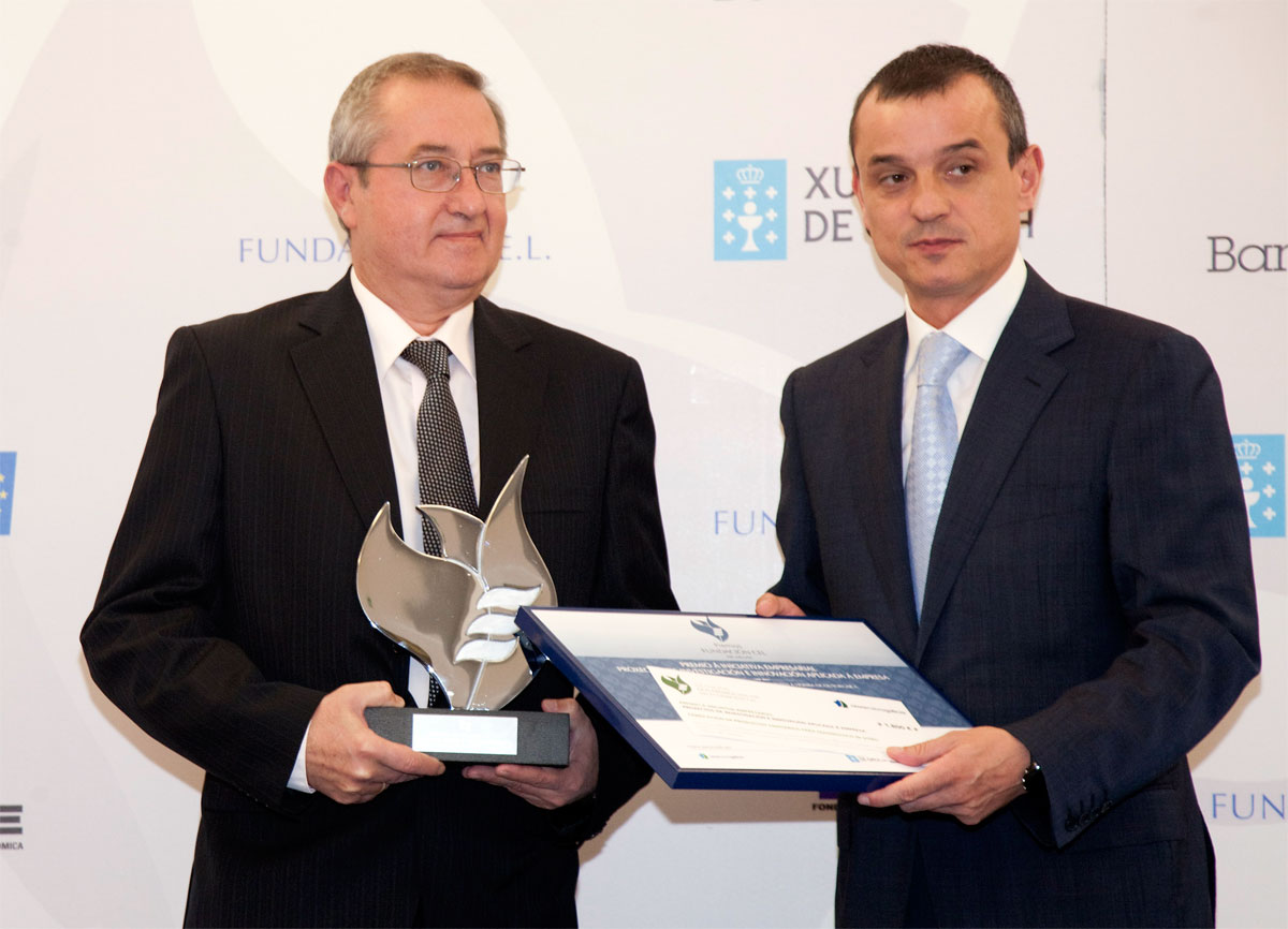 Ganador Premio de Investigación e Innovación Aplicada a Empresa : Fabricación de productos sanitarios in vitro - Cenbimo S.L.